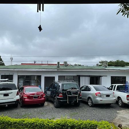 Hotel El Coco Alajuela Esterno foto